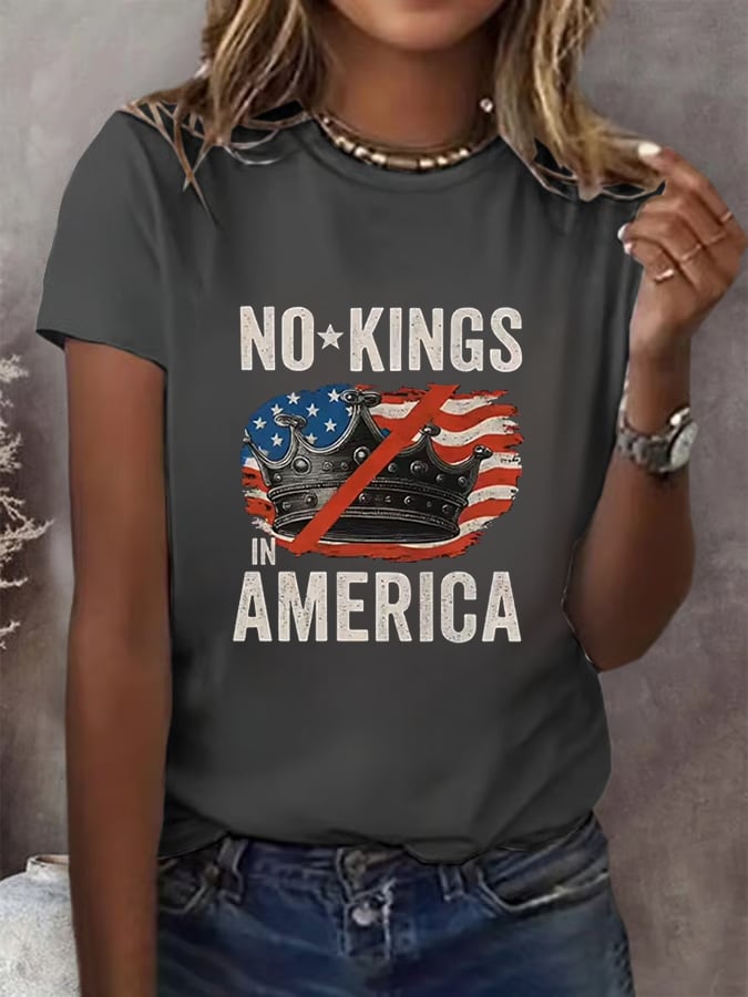 No Kings In America Print T-shirt