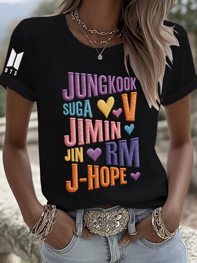 Women'S 2026 Bts Comeback Art Print T-Shirt