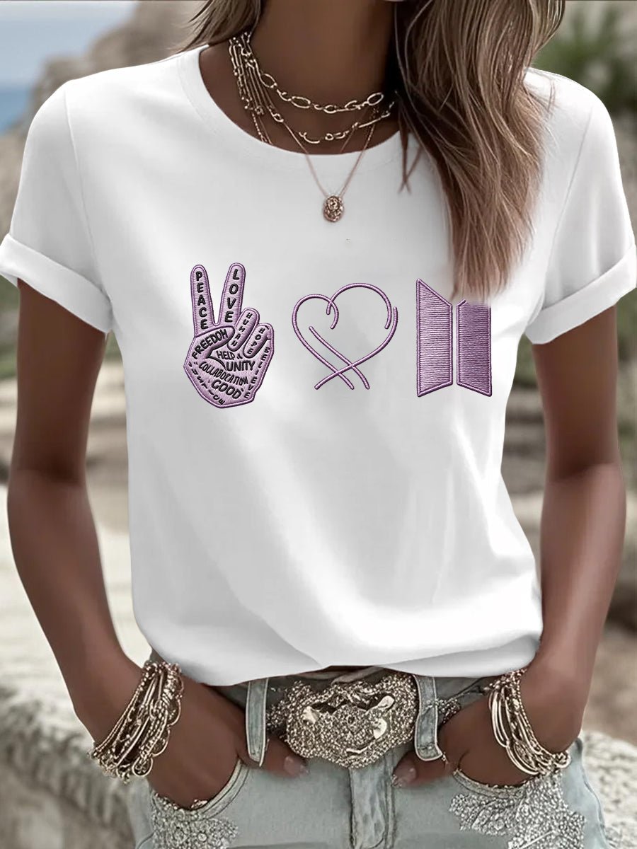 Women'S 2026 Bts Comeback Art Print T-Shirt