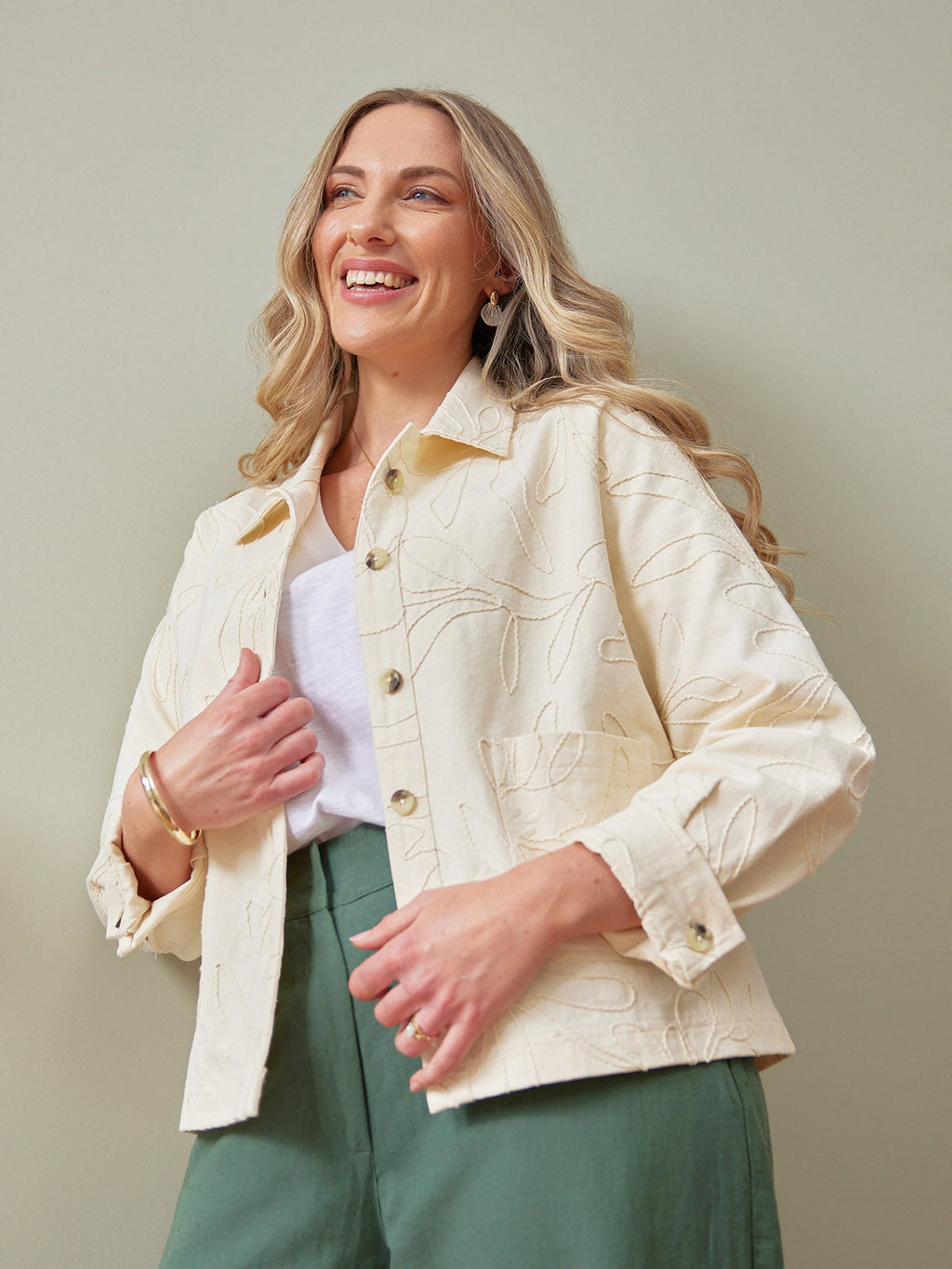Lizzie Embroidered Summer Jacket - Cream