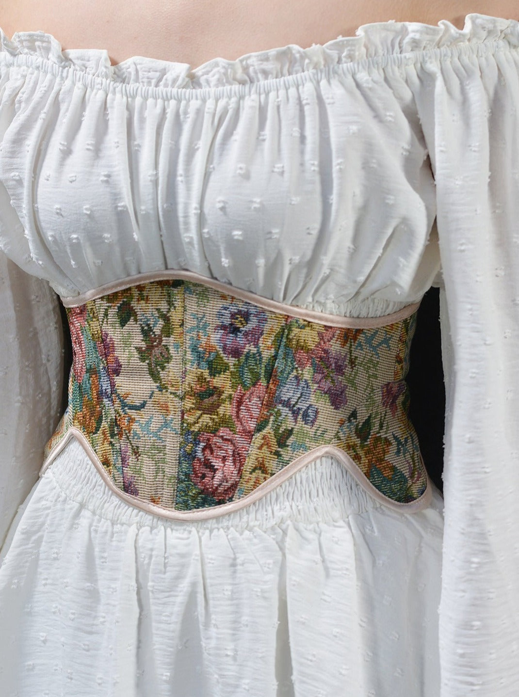 Lace Up Vintage Short Corset