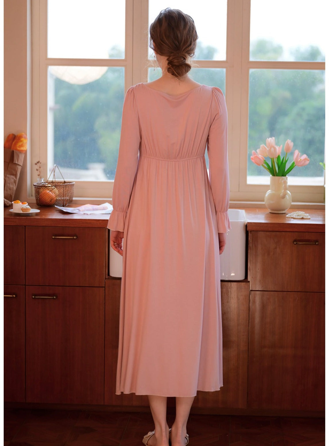 V Neck Padded Nightgown