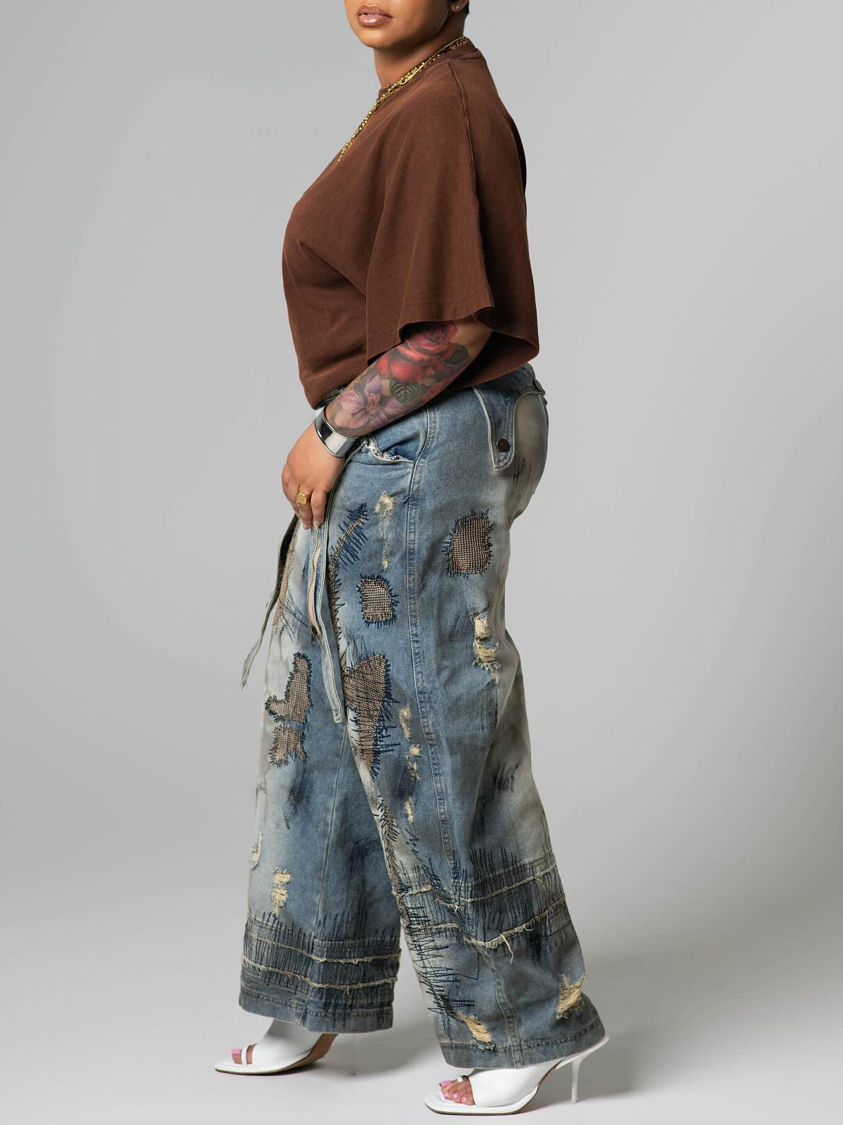 Fashion Irregular Embroidery Bleach Wash Jeans