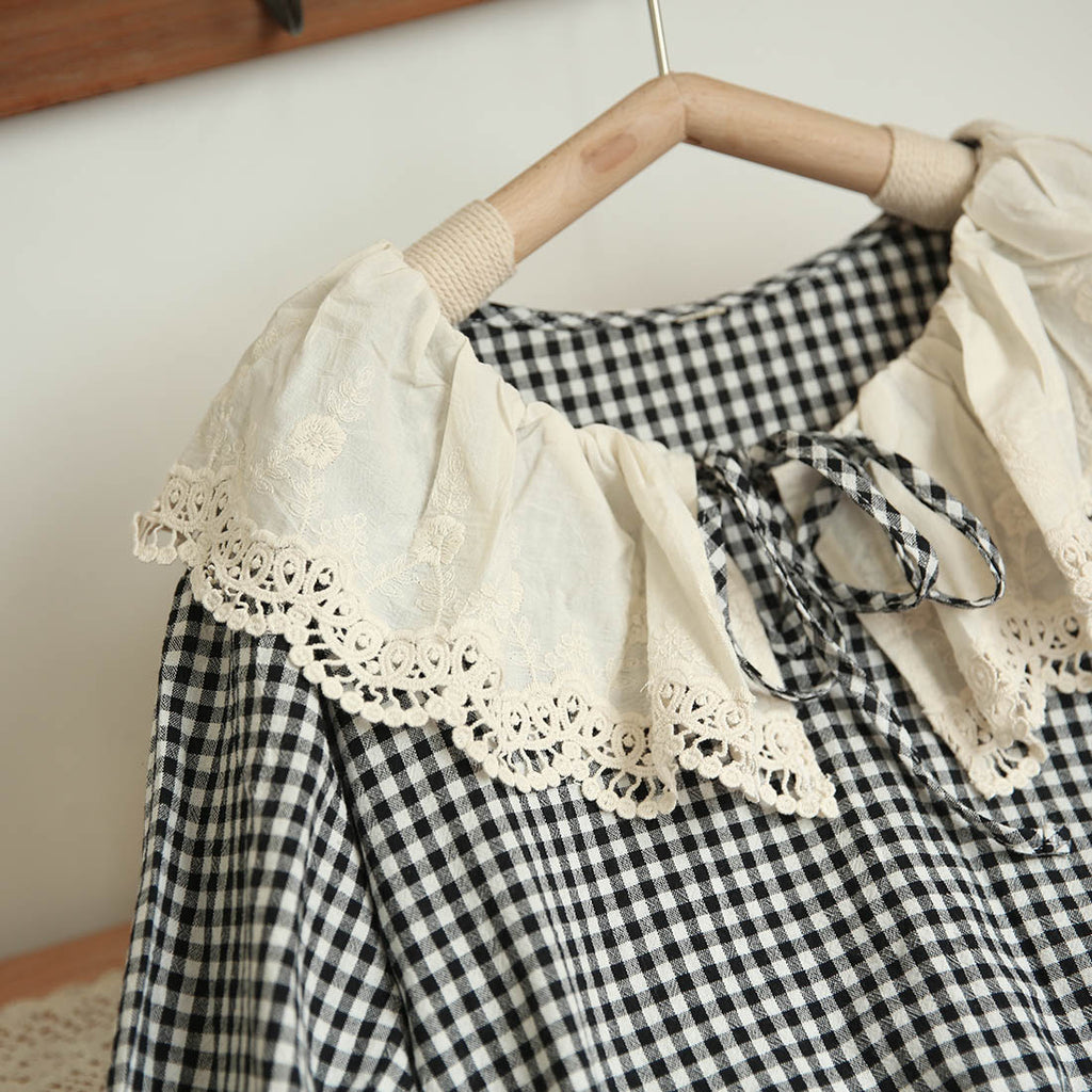 Big Cute Lace Collar Shirt