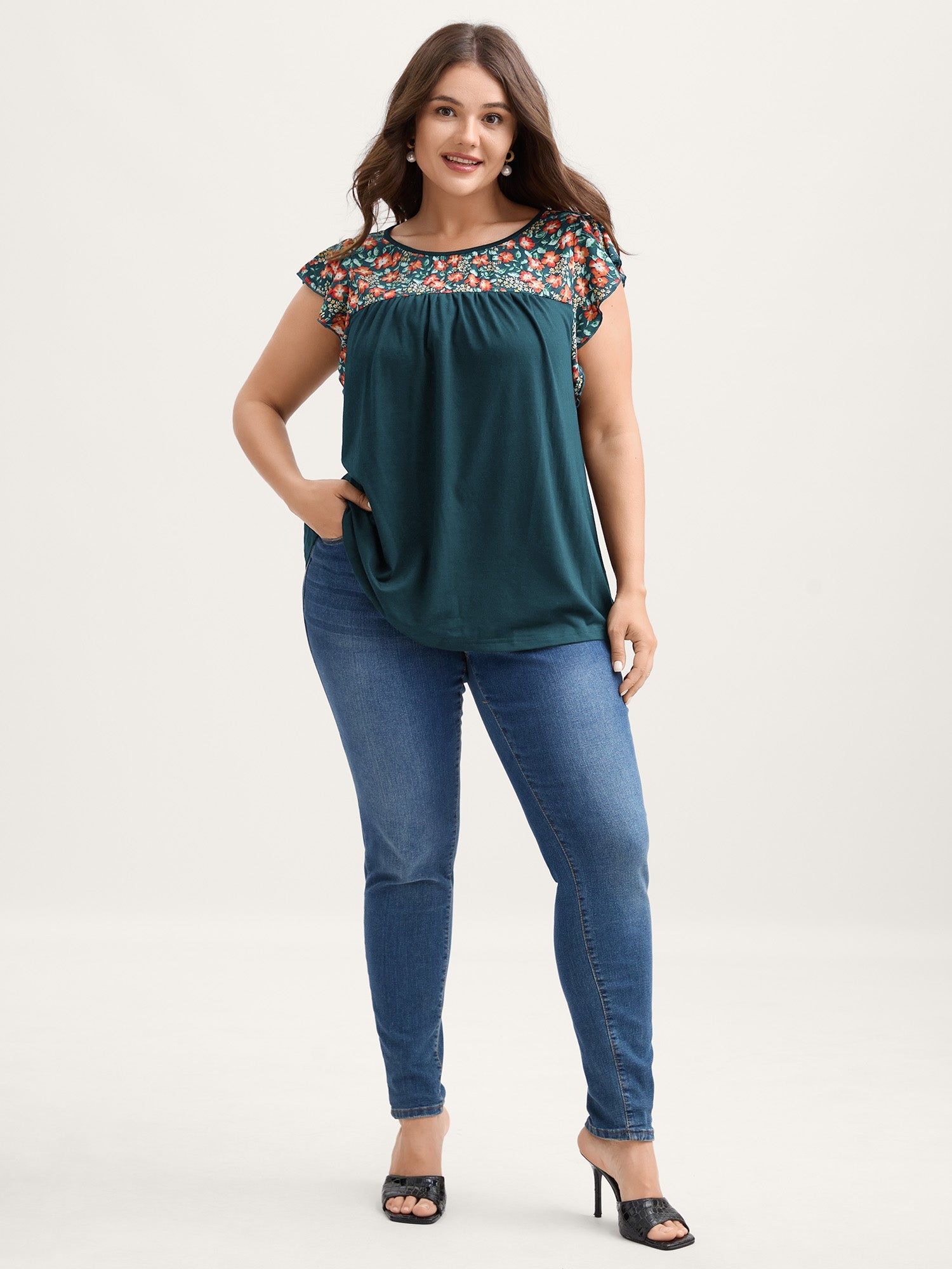 Floral Neckline Flutter Sleeve Contrast T-Shirt