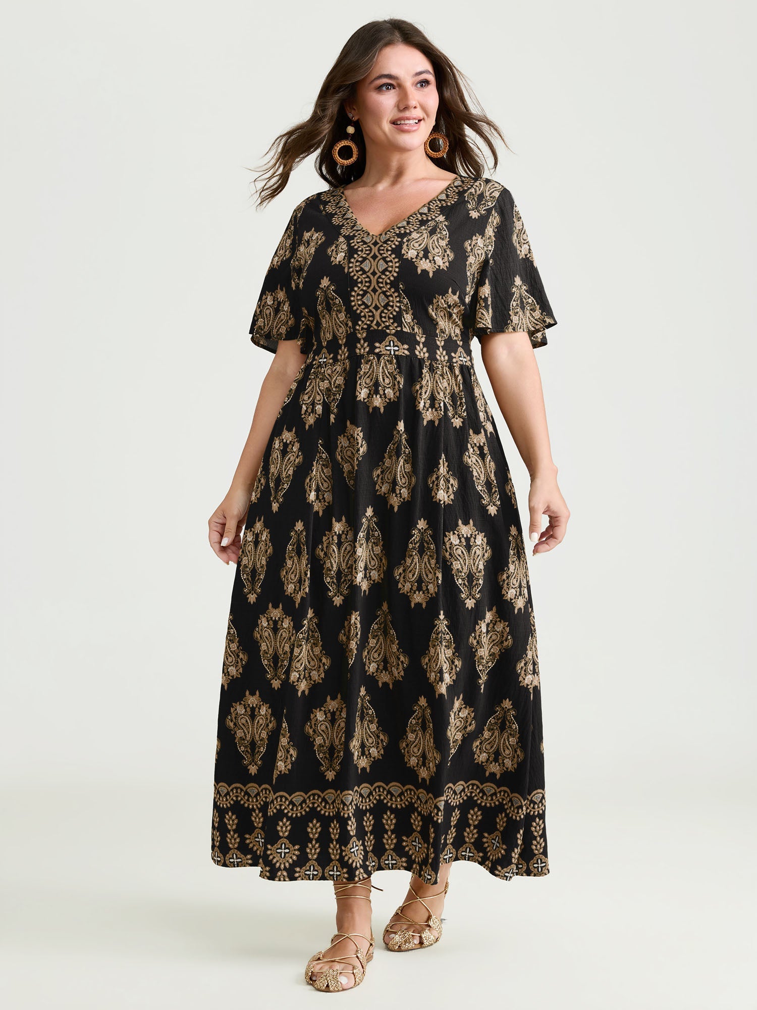 Paisley Print Pockets Shirred Waist Maxi Dress