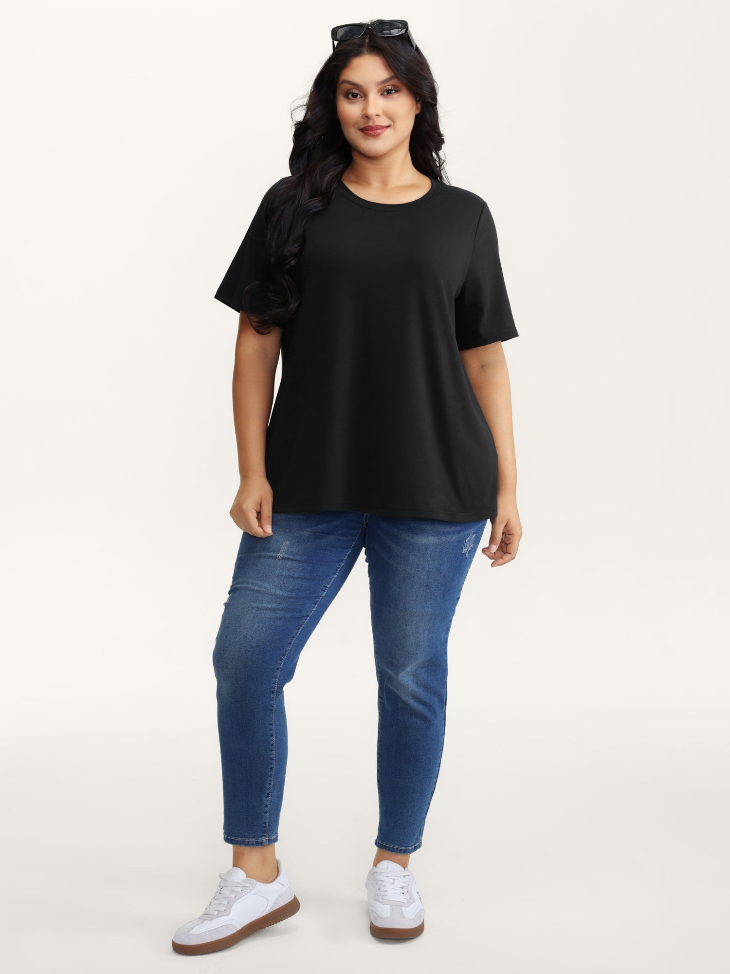 Stretchy Round Neck Solid T-Shirt