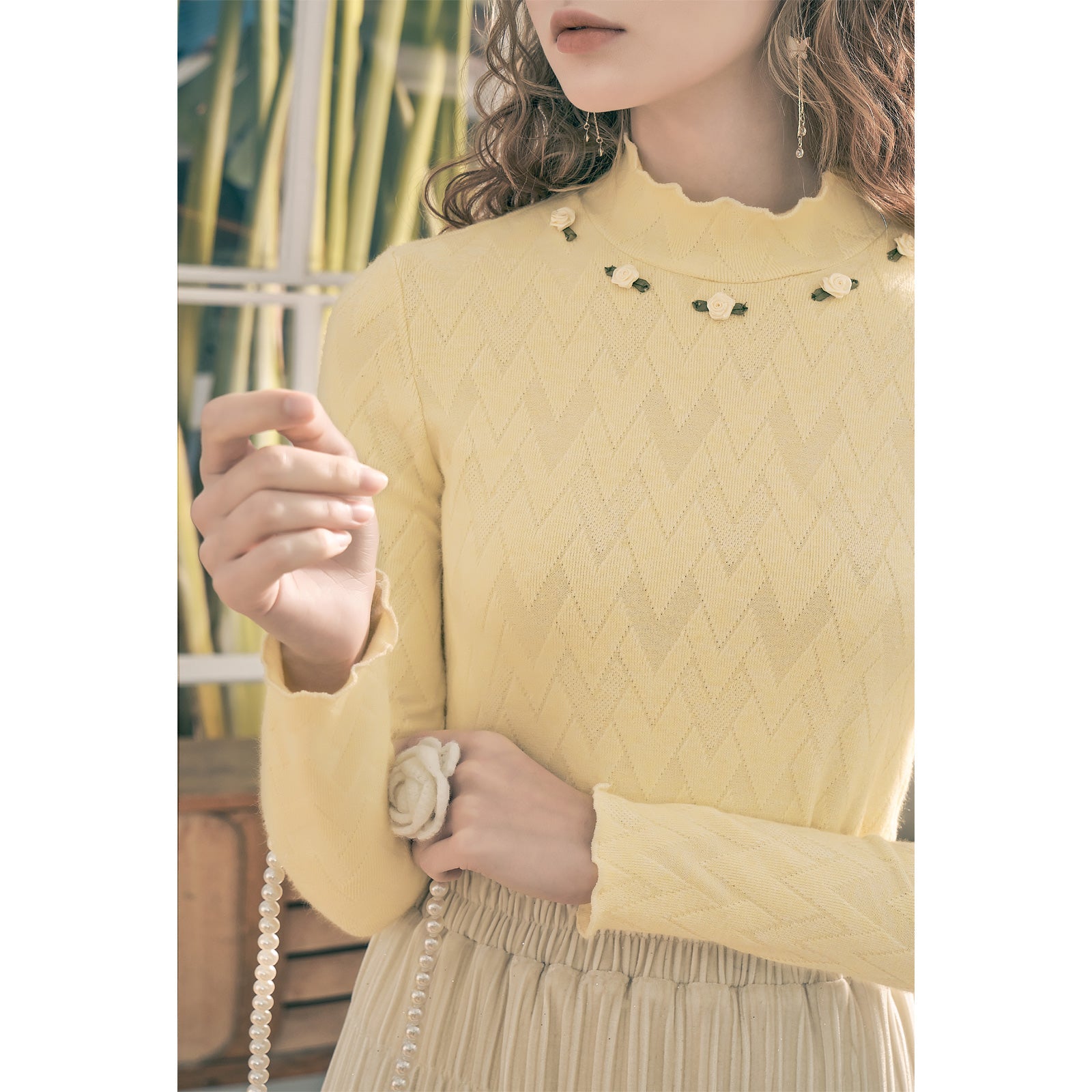 Vintage Romantic Rose Knitted Top