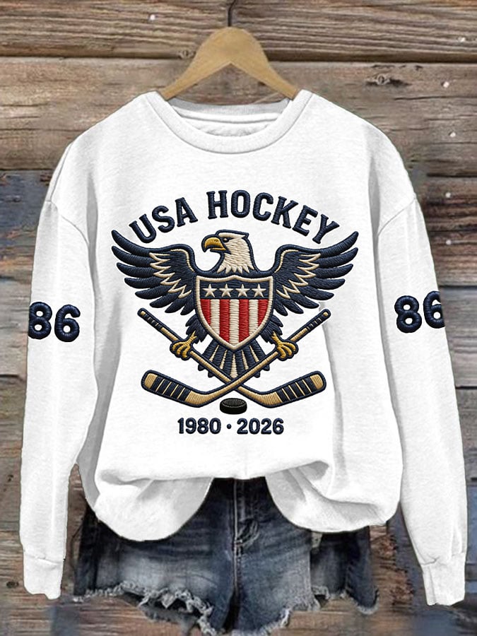 Women's Retro Retro USA Ice Hockey 86 Print Sweatshirt