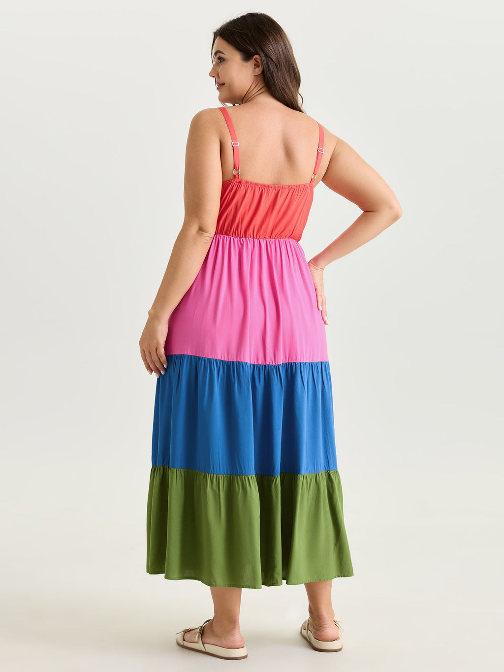Colorblock Tiered Scoop Neck Maxi Dress