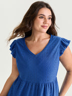 Textured Ruffled Hem V-Neck Knit Top