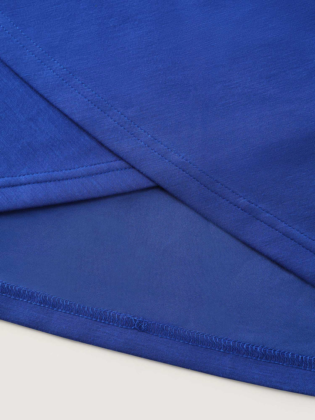 Twist-Front Boat Neckline Plain Knit Top
