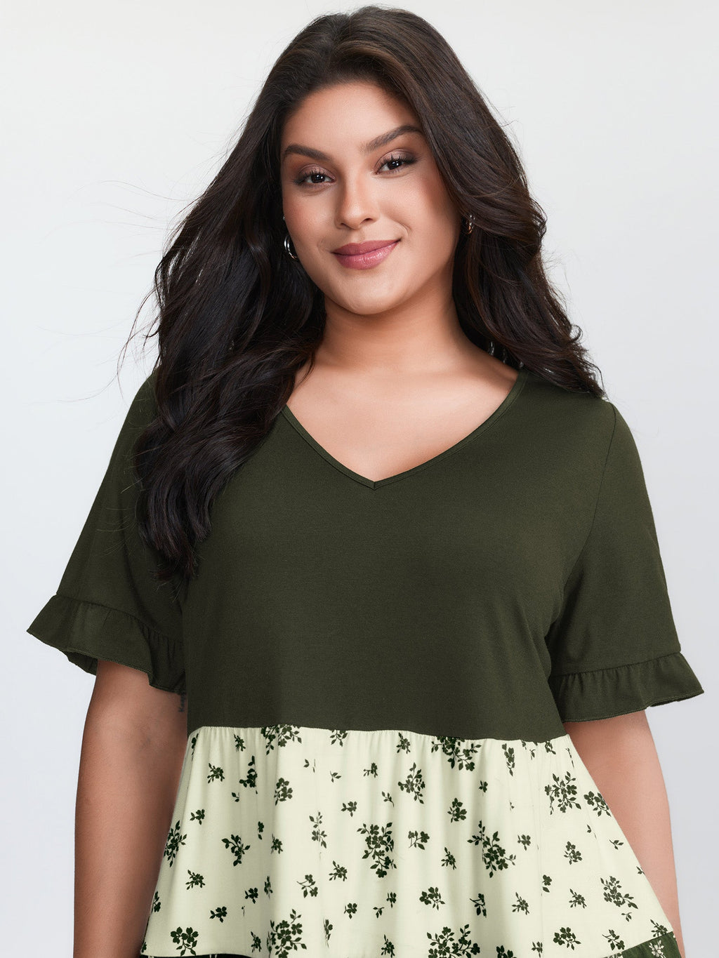 Color Contrast Floral Print Tiered Top