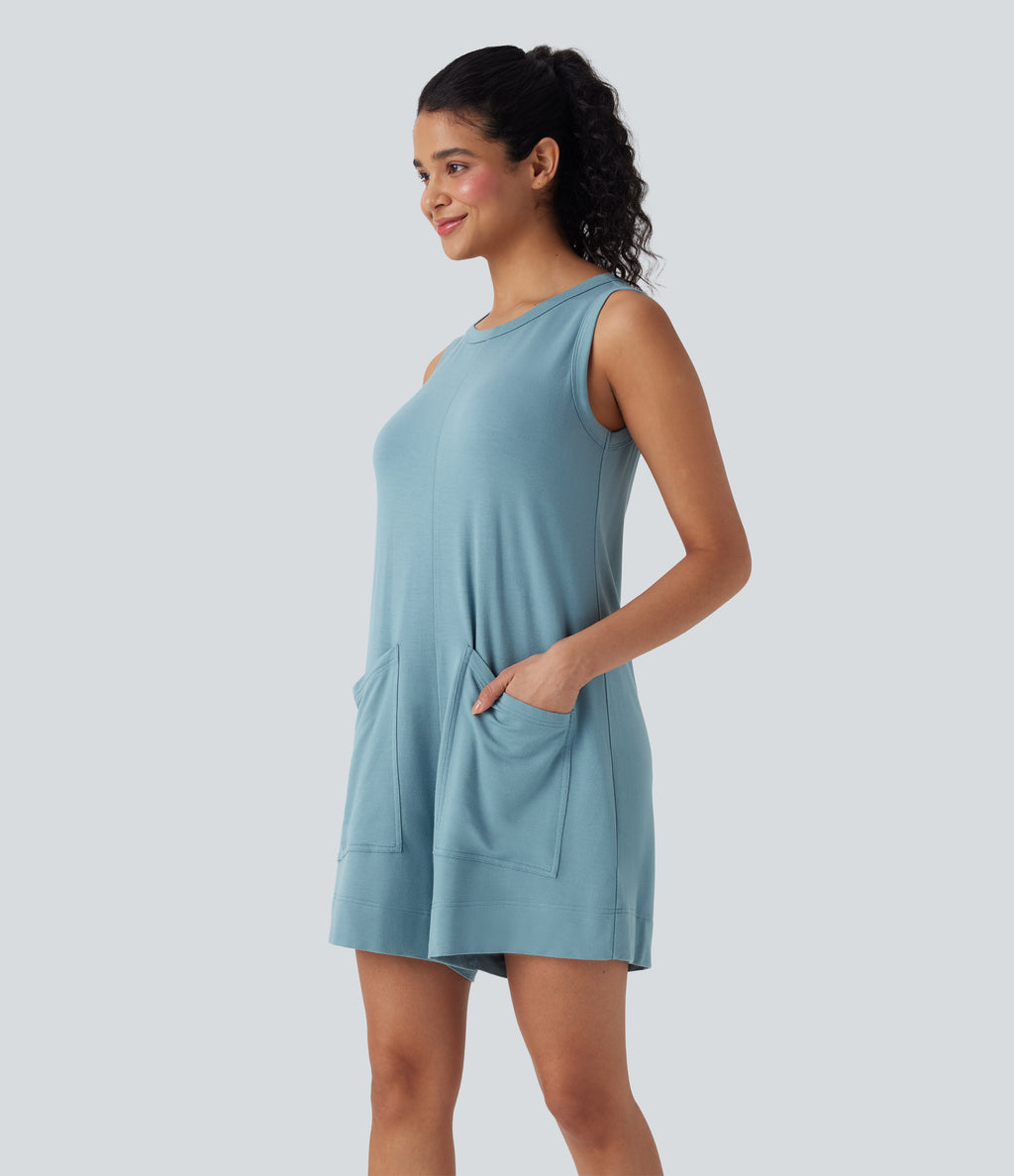 Round Neck Sleeveless Casual Jumpsuit with Pockets