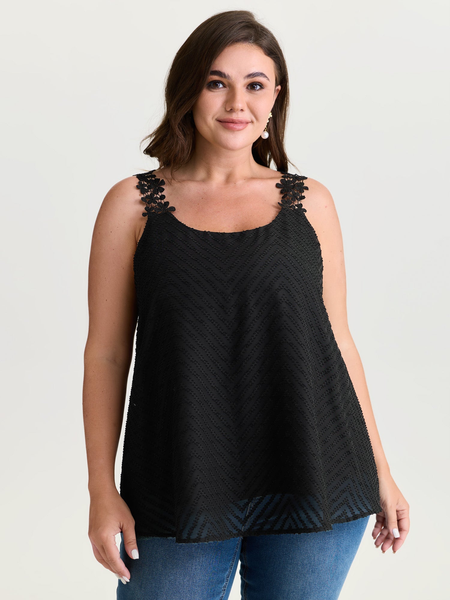 Lace Trim Flowy Tank Top