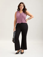 Knotted Neckline Fitted Sleeveless Blouse