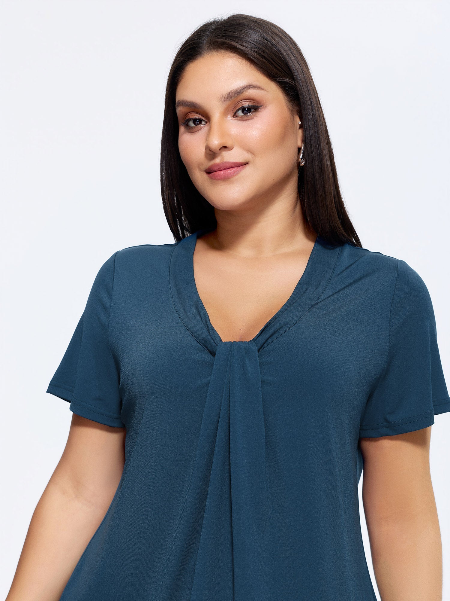 Stretchy Knotted Draped Neckline Blouse