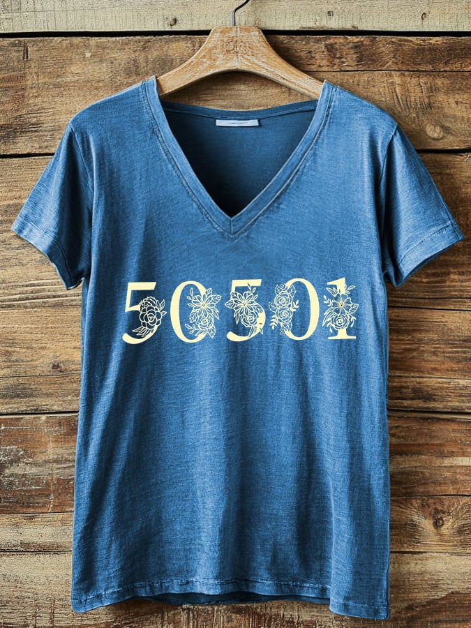 🔥Buy 3 Get 15% Off🔥Women's 50501 Your Country Needs You Print T-Shirt