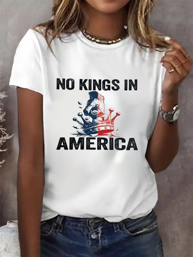 No Kings In America Print  T-shirt