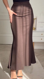 Ladies Solid Color Temperament Casual Skirt