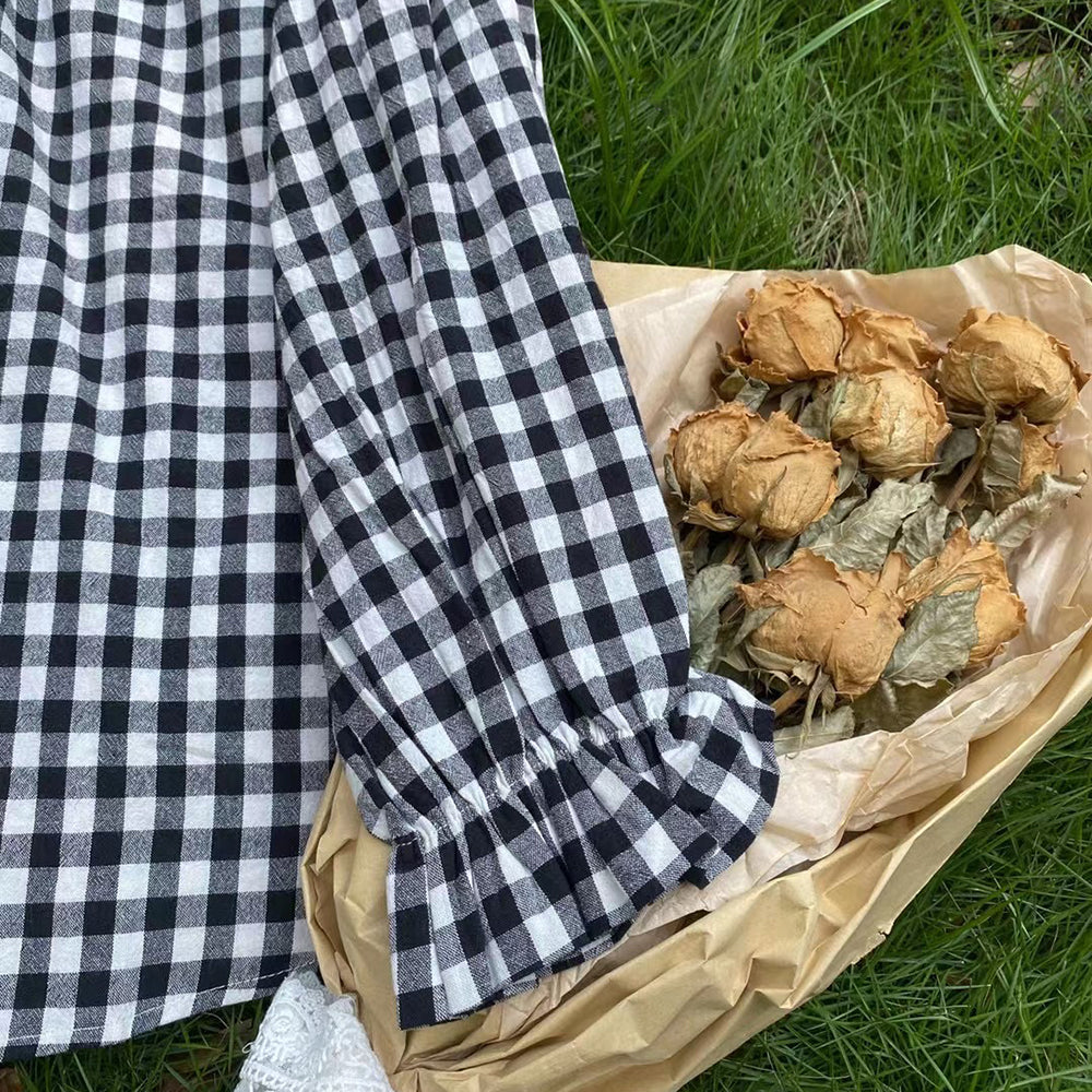 Long Sleeve Cute Lace Collar Top