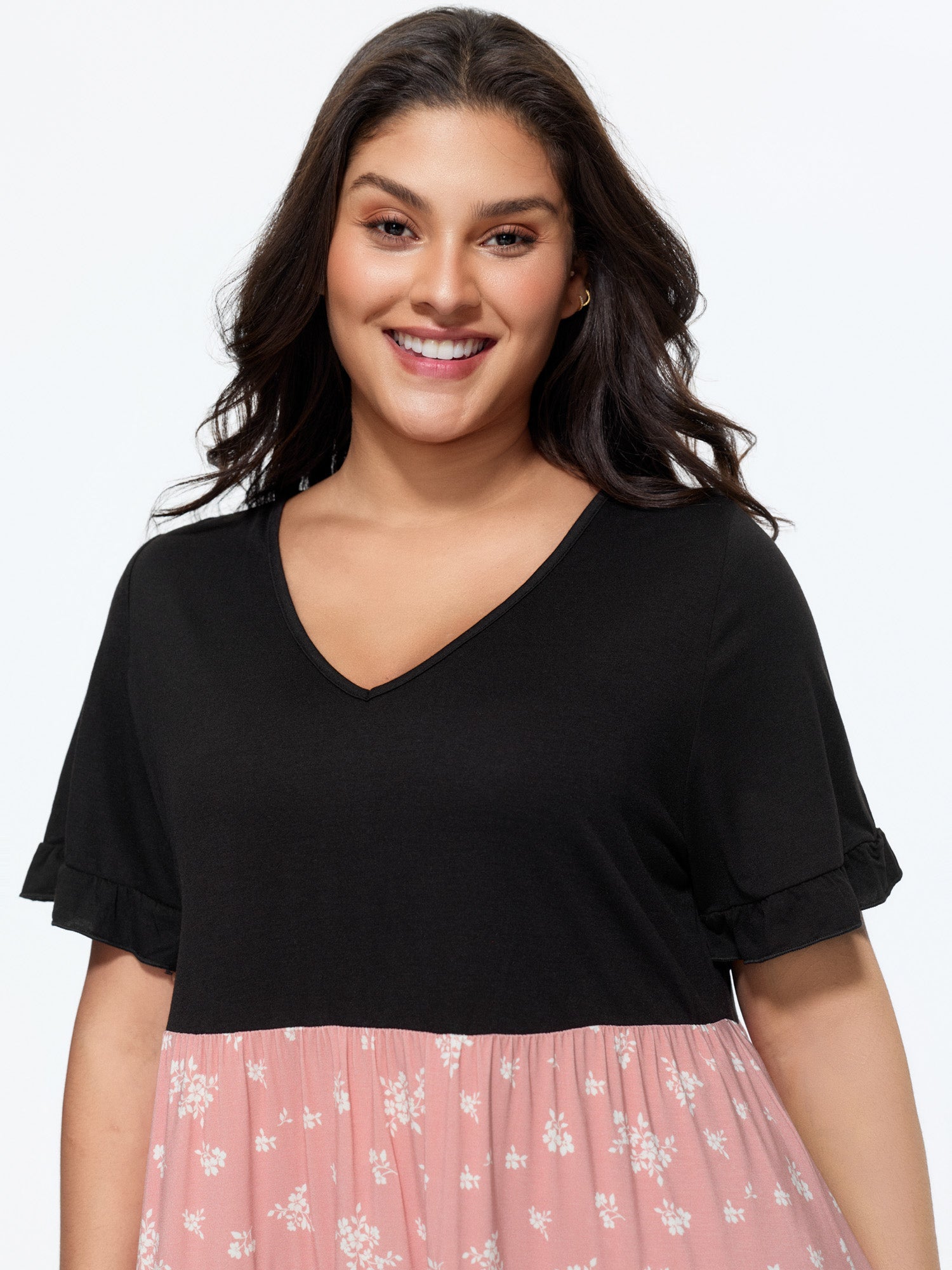 Color Contrast Floral Print Tiered Top