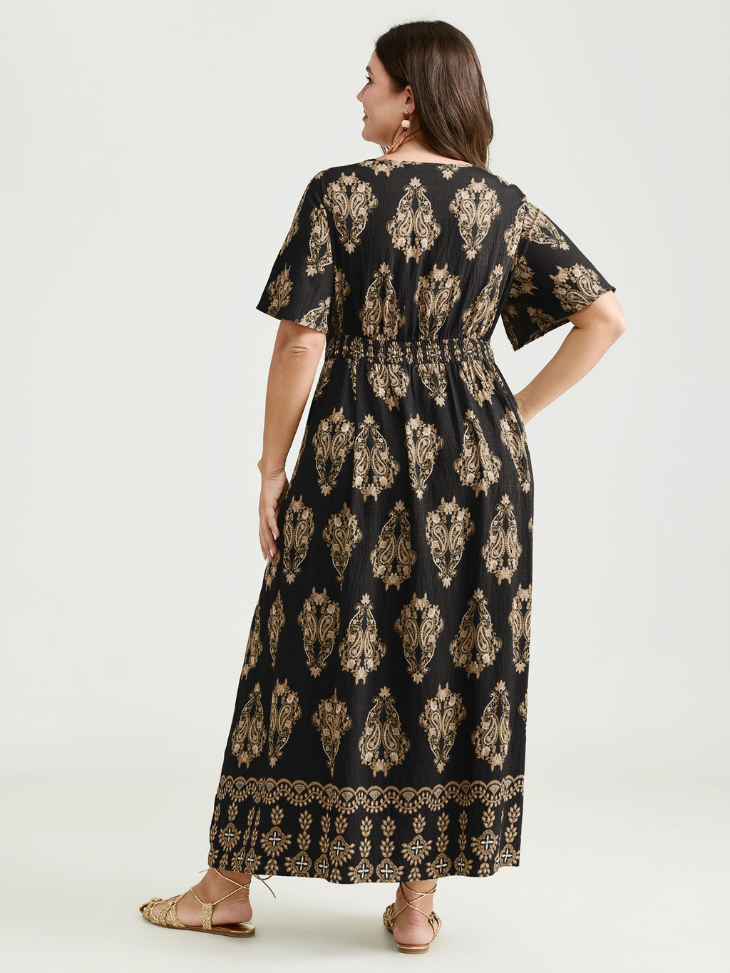 Paisley Print Pockets Shirred Waist Maxi Dress
