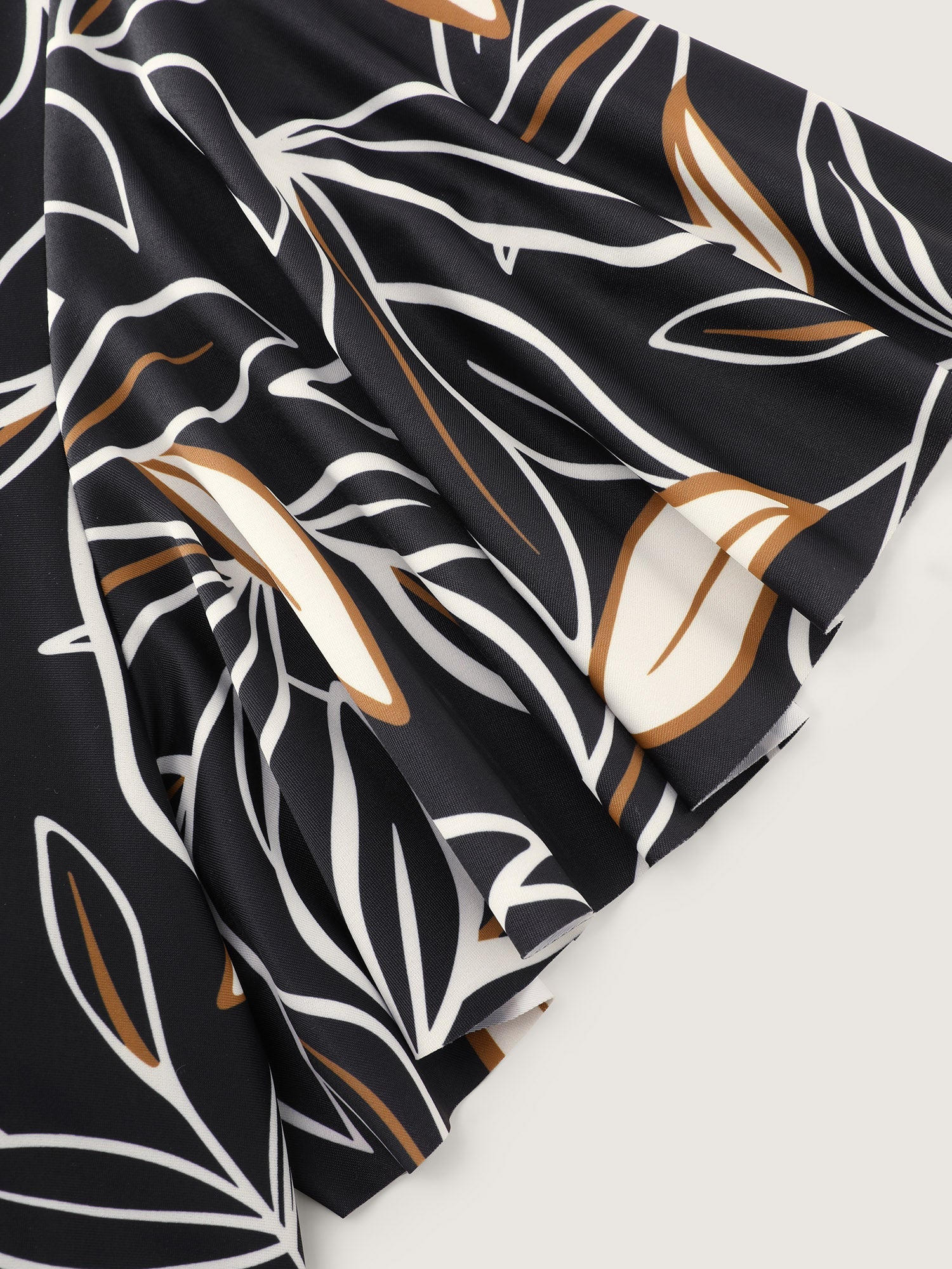 Color Contrast Floral Print One-Piece Swim