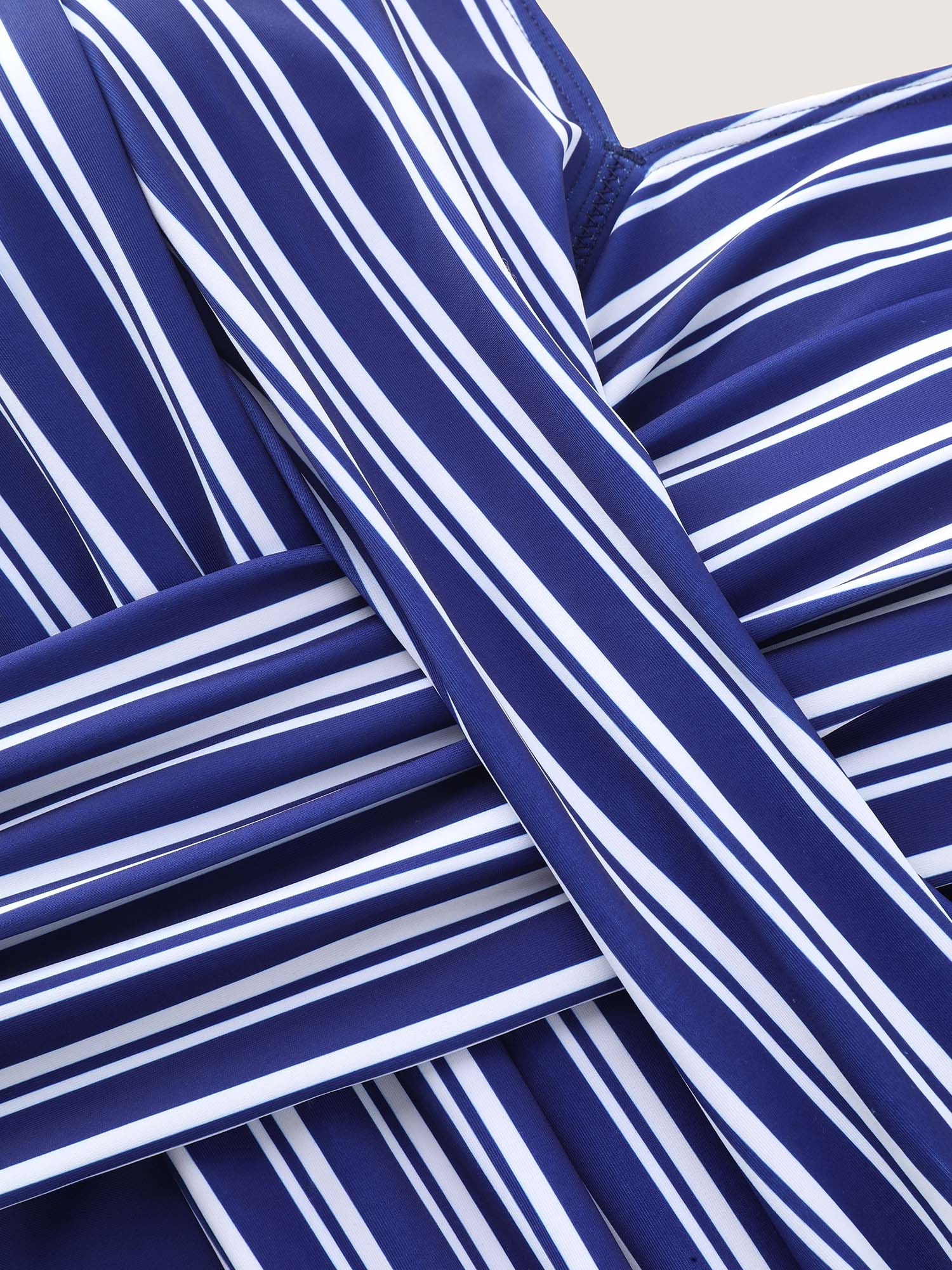 Striped Print Color Contrast One-Piece Swim
