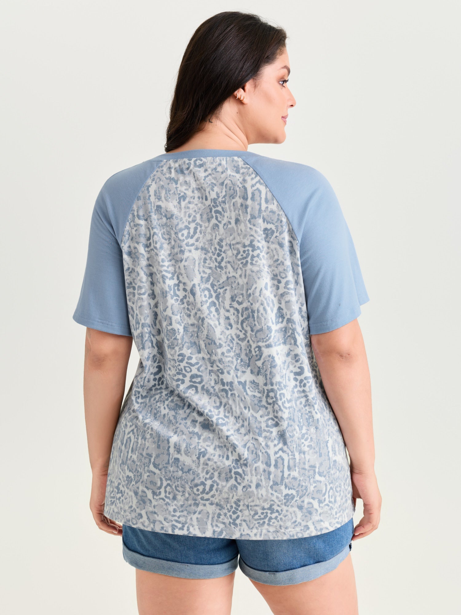 Camouflage Print Raglan Sleeve T-Shirt