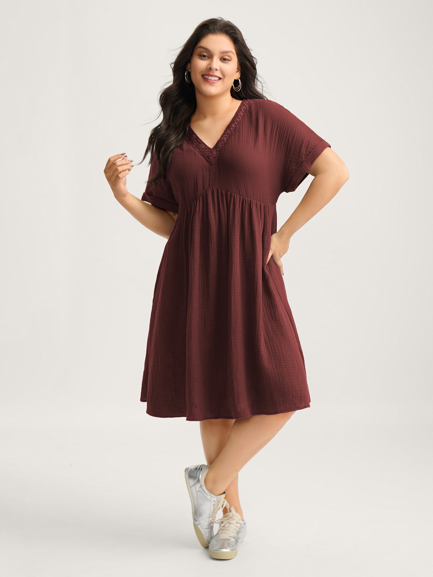 Pure Cotton Lace V-Neck Solid Mini Dress