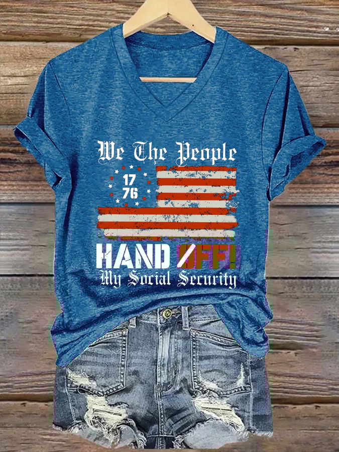 🔥Buy 3 Get 15% Off🔥Women's We The People Hands Off My Social Security Print T-Shirt