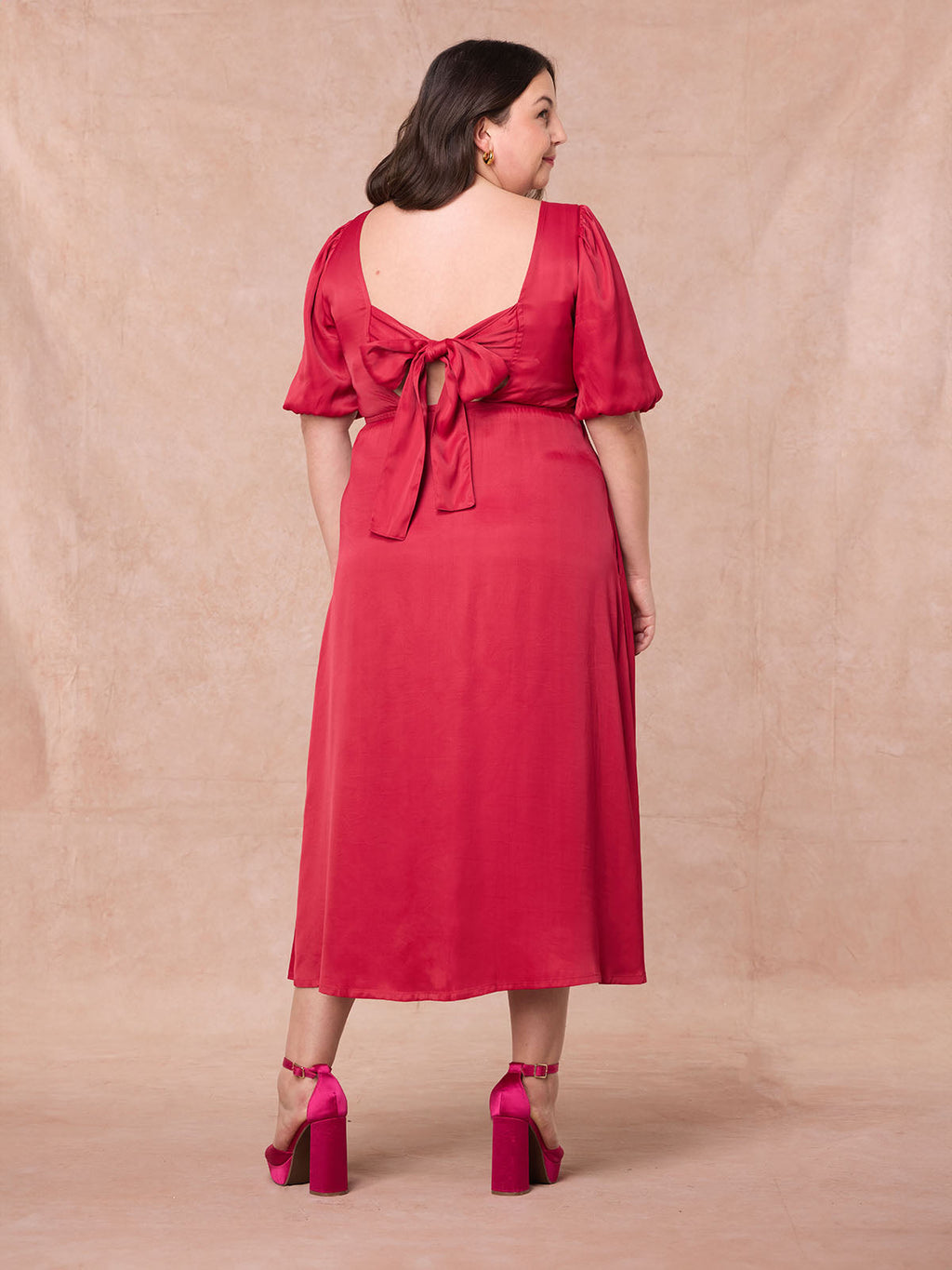 Abby - Backless Satin Midi Dress - Red