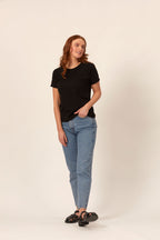 Anoushka - T-Shirt - Black