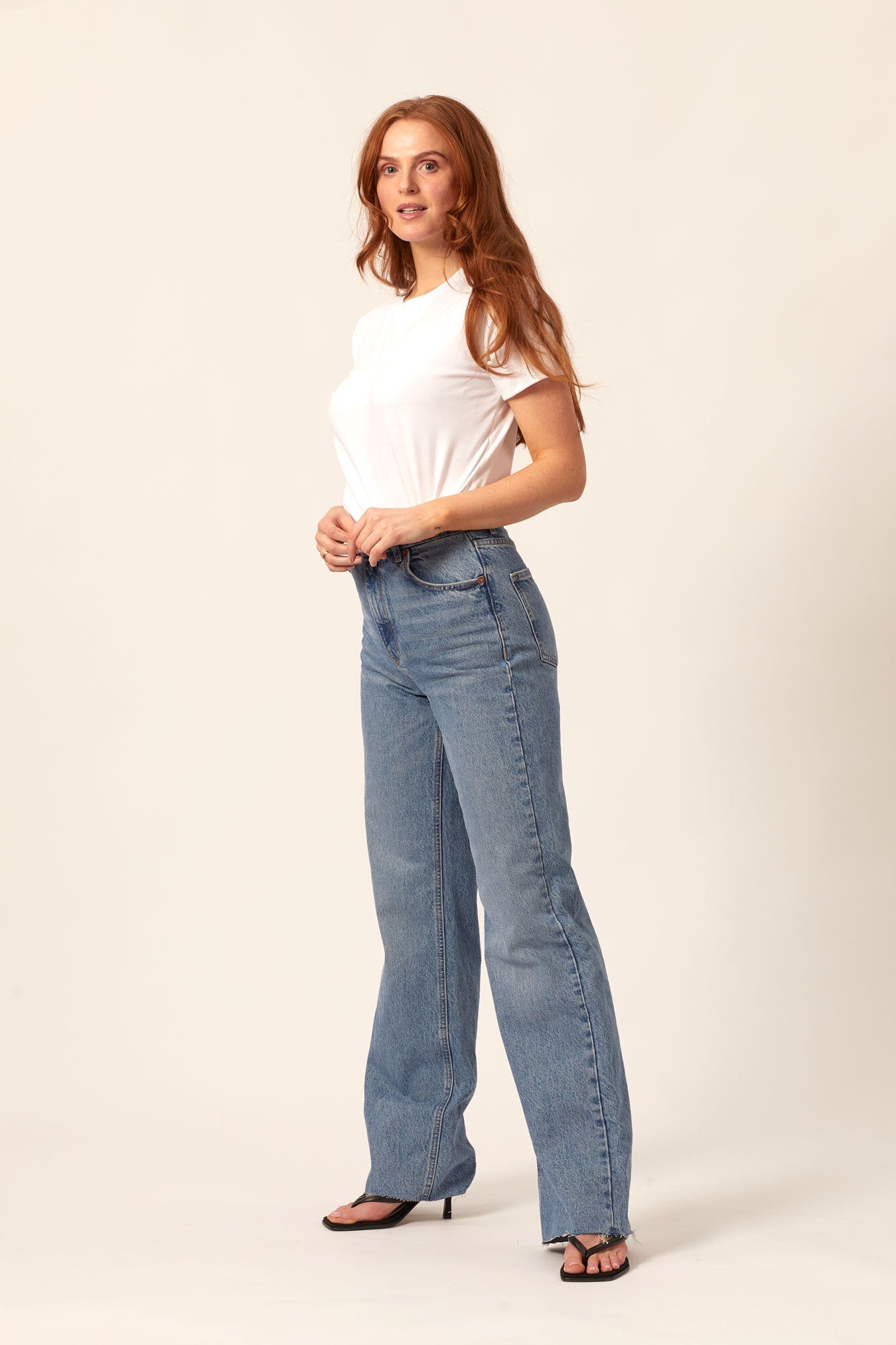 Anoushka - T-Shirt - White