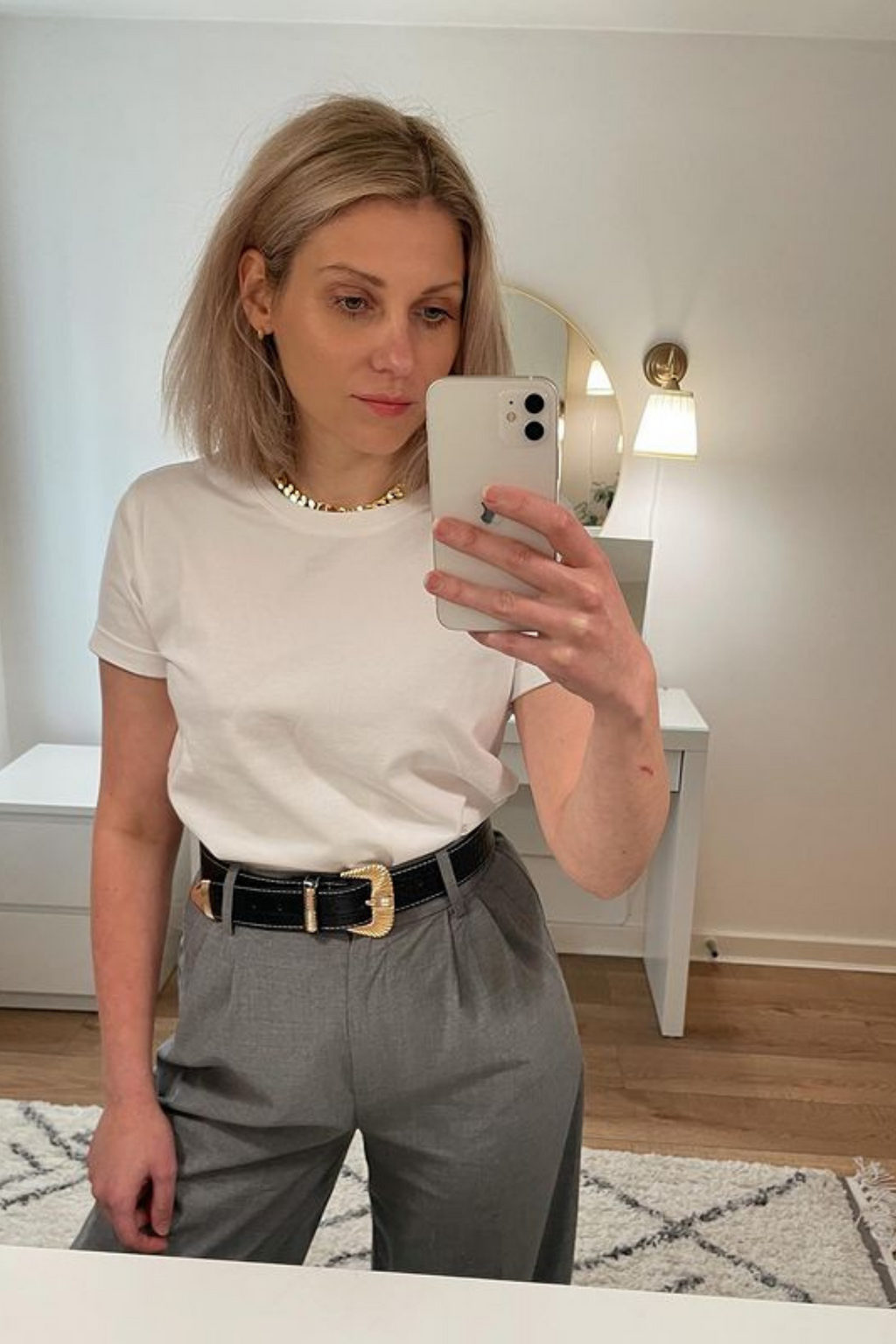 Anoushka - T-Shirt - White