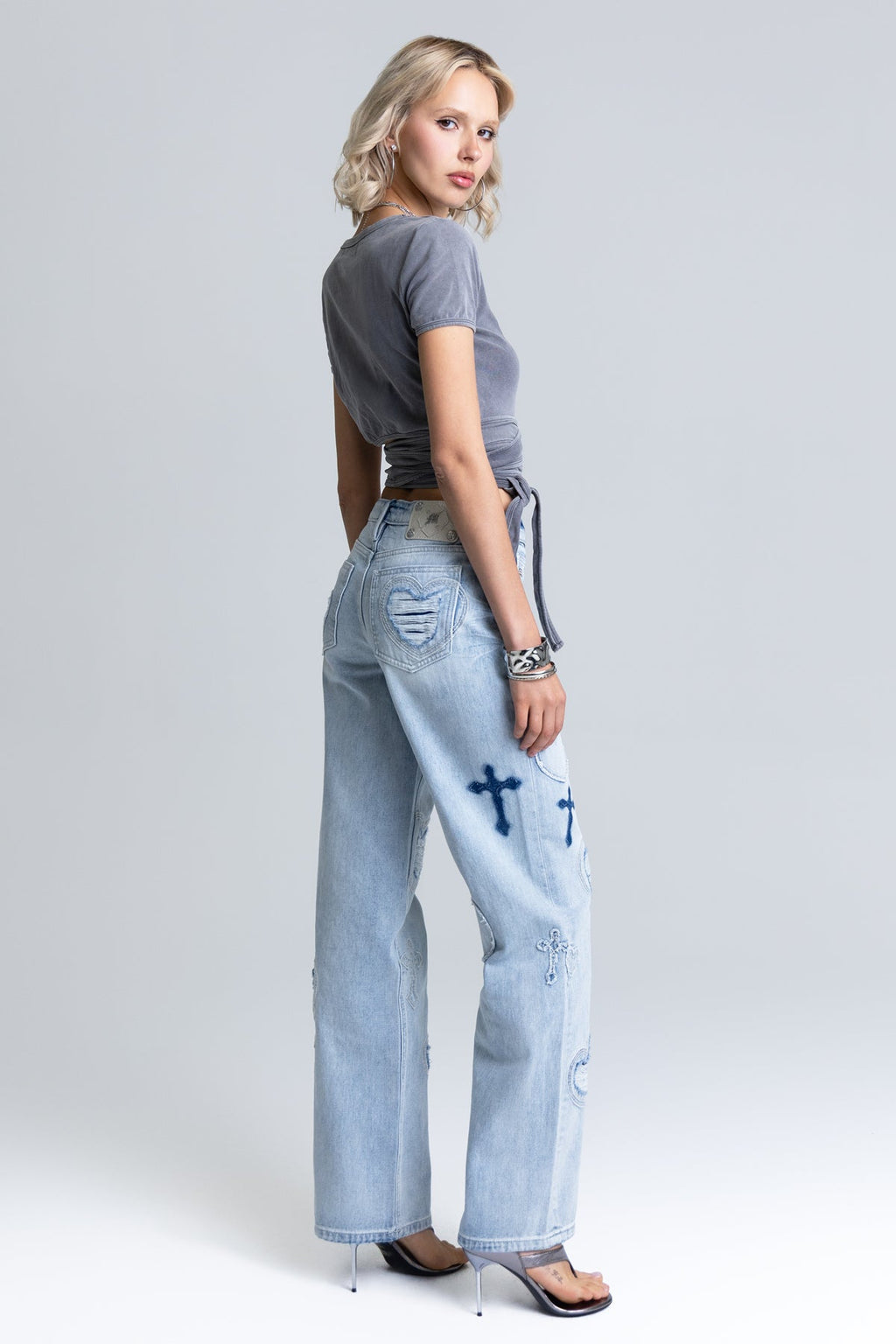 Aryanna Heart Cross Slim Wide