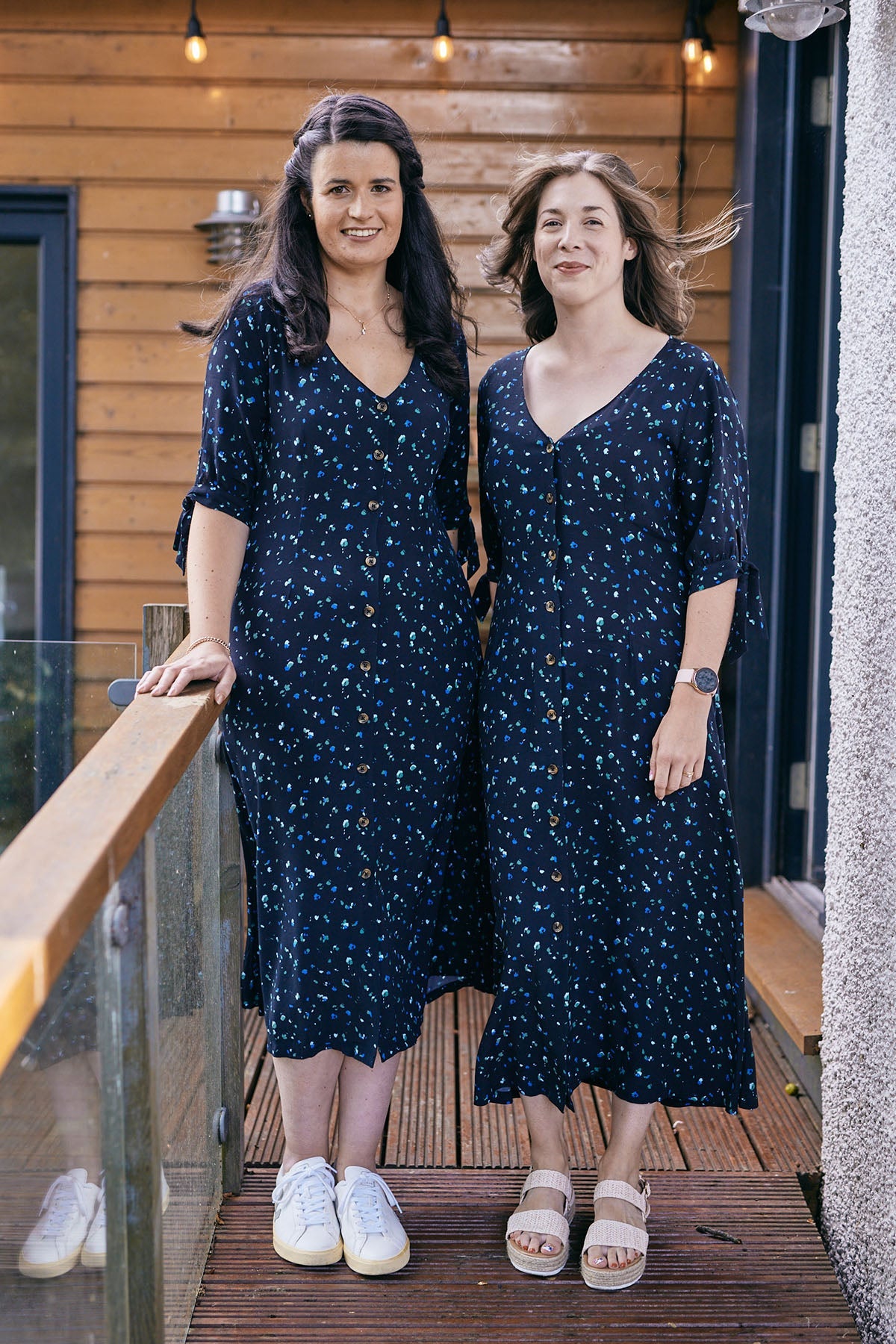 Alison - Ditsy Print Midi Dress - Black