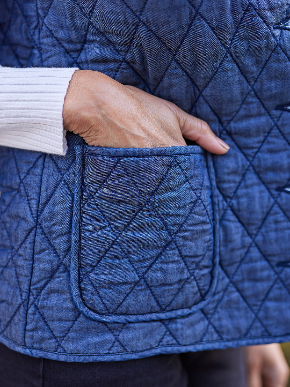 Eva - Quilted Gilet - Denim