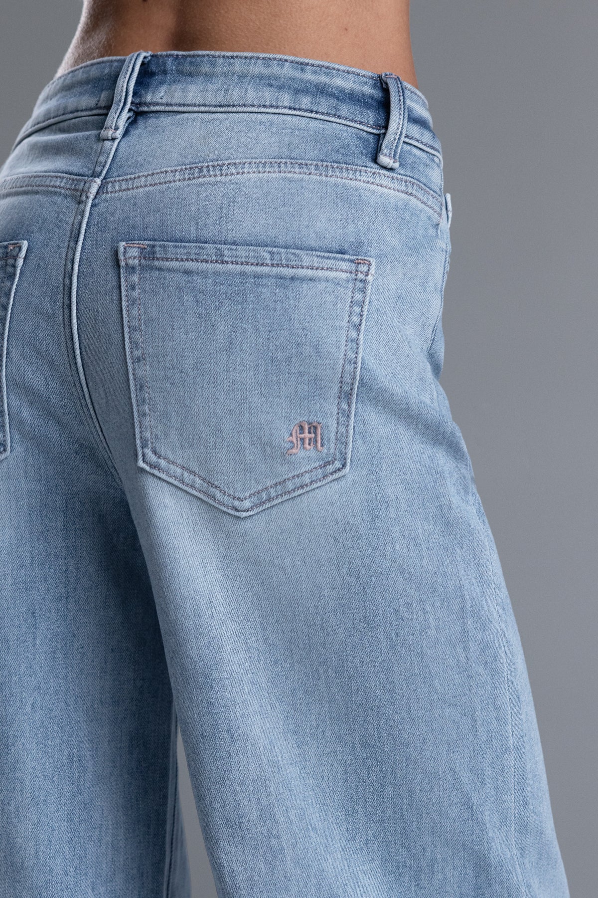 Wren Super Wide Leg Jeans