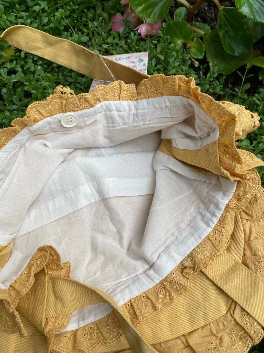 Lace Trim Embroidered Bag