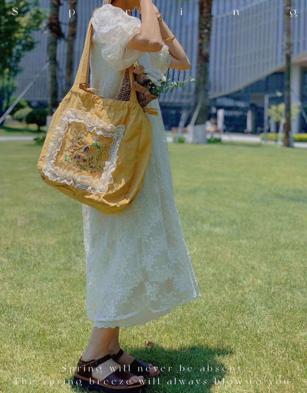 Cute Embroidered Shoulder Bag