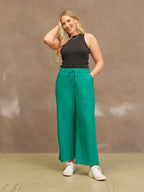Isha Relaxed Trouser - Green