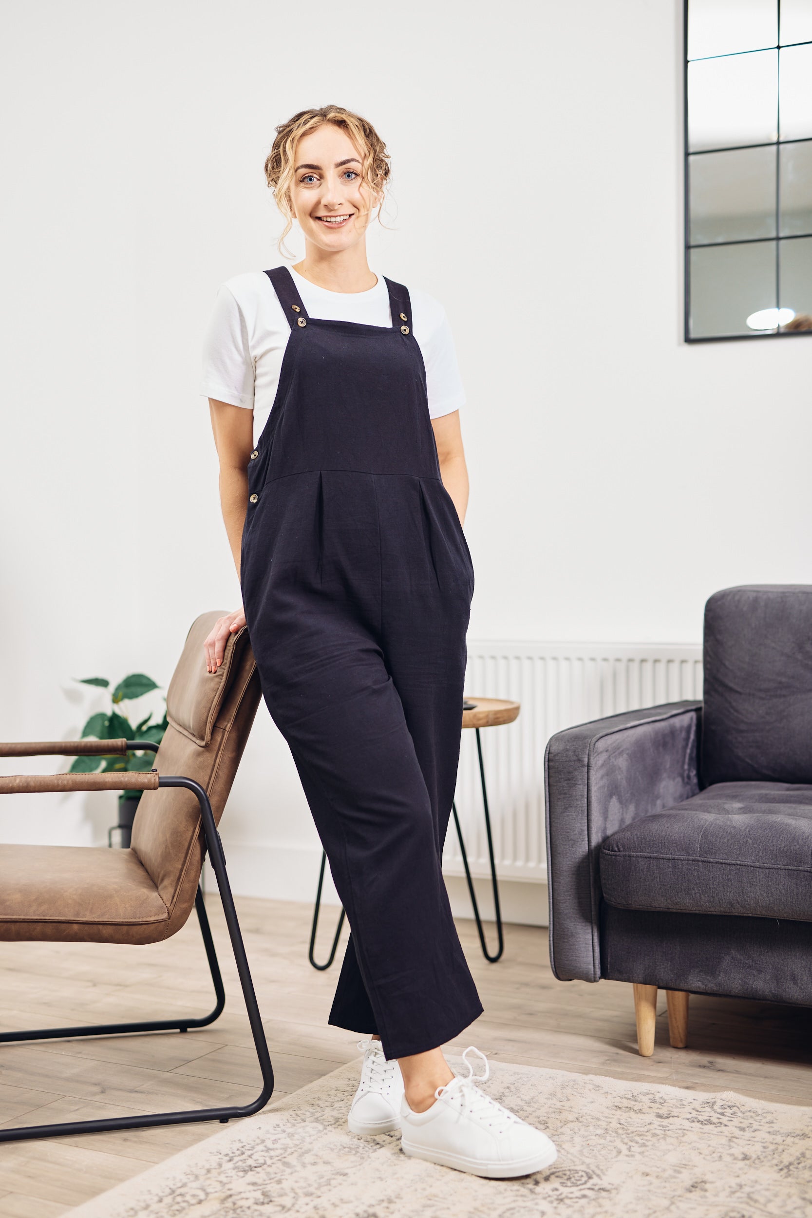 Kathleen - Relaxed Dungaree - Black