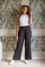 Beth - High Waisted Trouser - Black (Unbagged)
