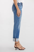 Rynae Straight Crop