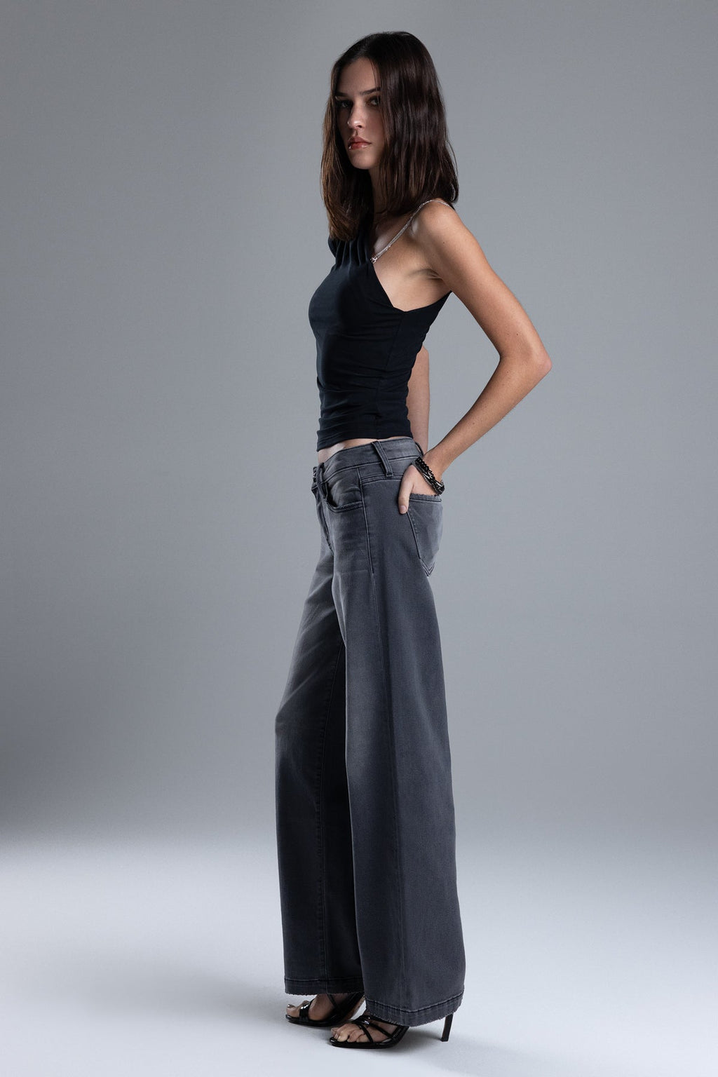 Wiley Wide Leg Jeans