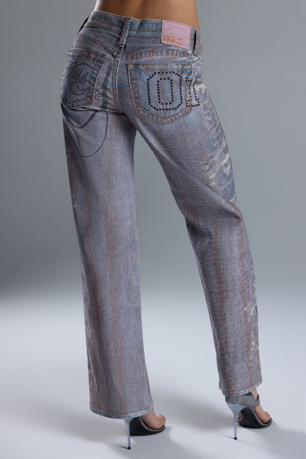 Mara Graphic Print Slim Wide