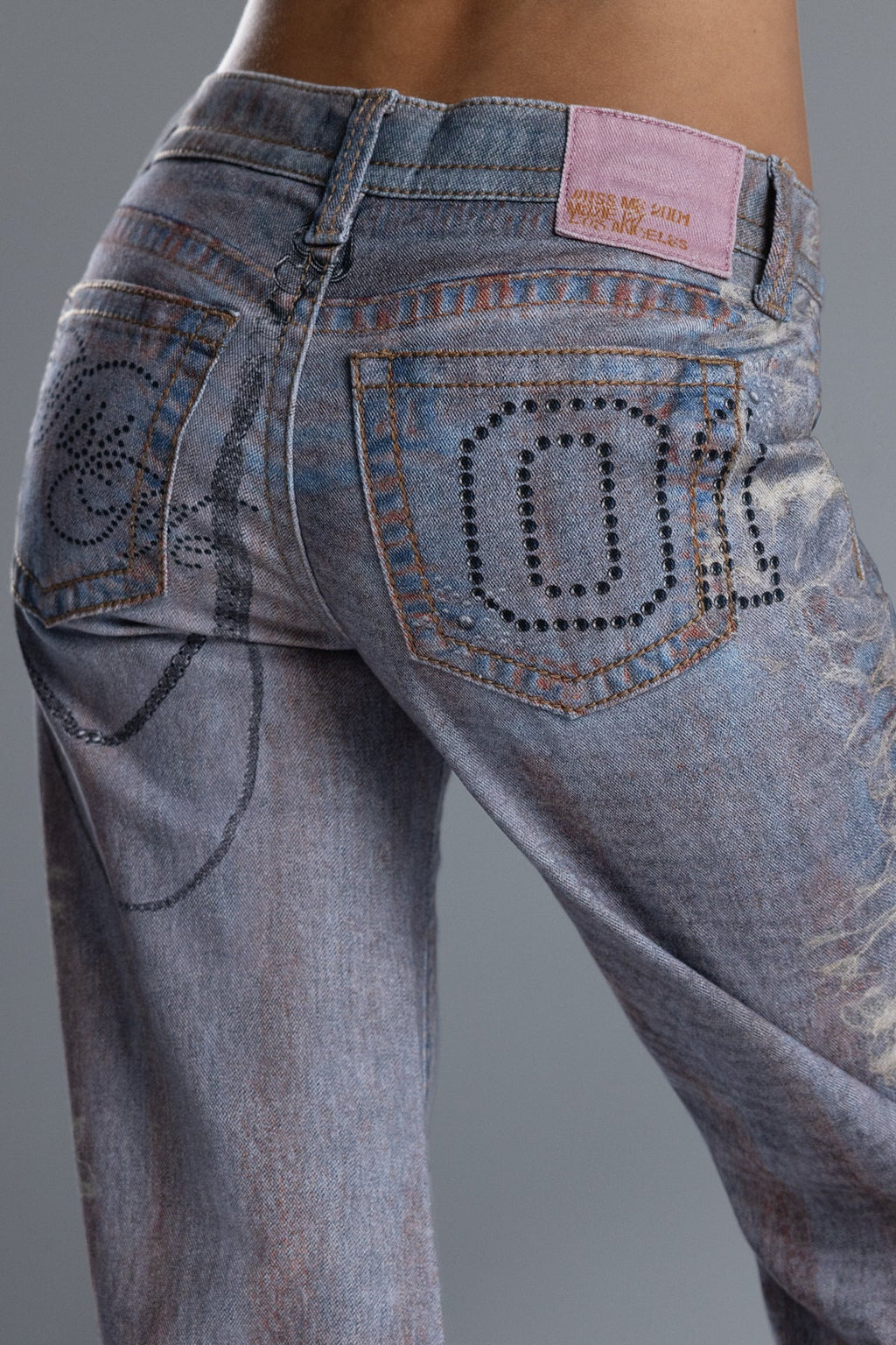 Mara Graphic Print Slim Wide