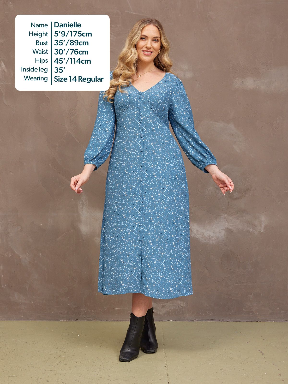 Millie Button Front Dress - Blue Star Print
